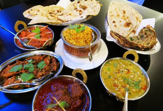 Indian Tiffin Delivery in Brampton – Why You Should Try It!
