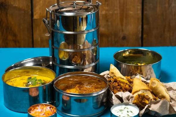 Inside The Wonders of Tiffin Service: How Does It Work?